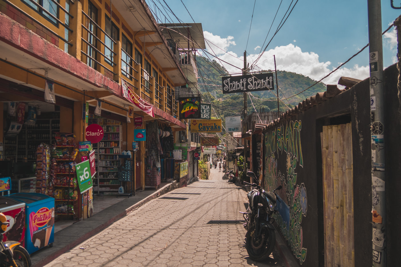Straße in San Pedro am See Atitlán