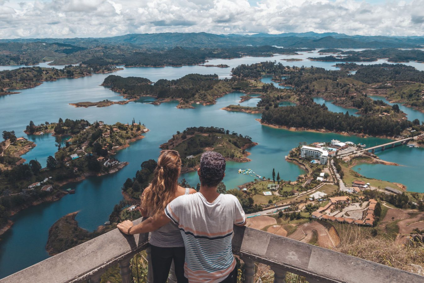 Ausblick auf die Seenlandschaft bei Guatapé