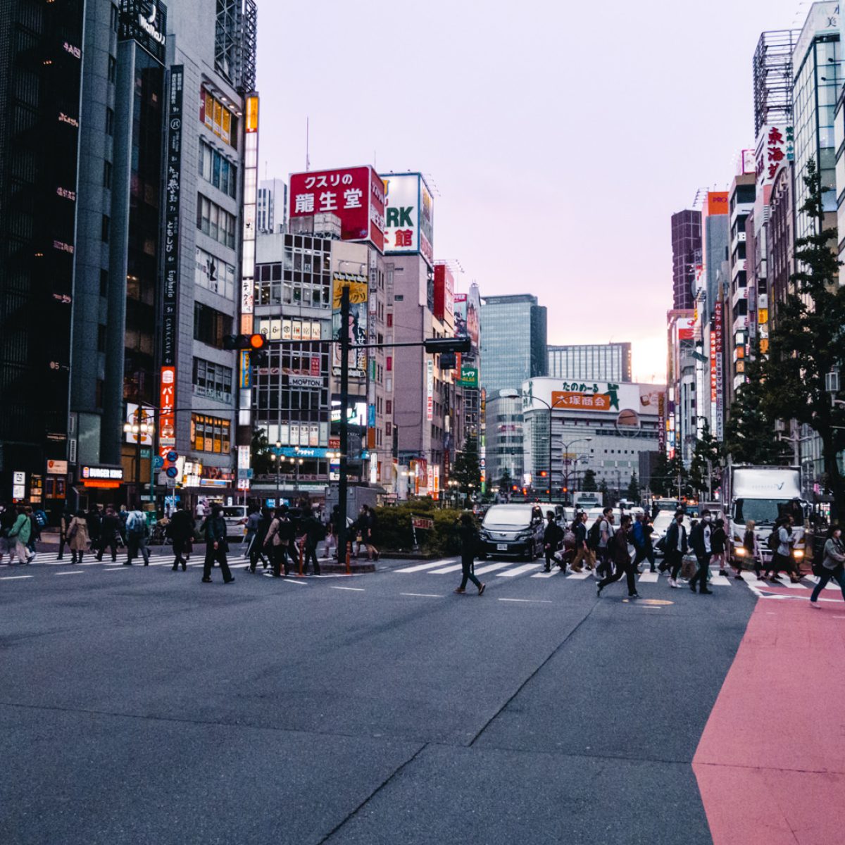 Kreuzung in Tokio, Japan