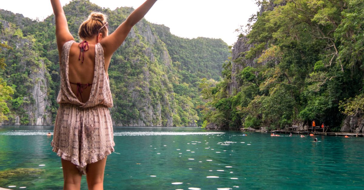 Julia am Kayangan Lake bei Busuanga auf den Philippinen