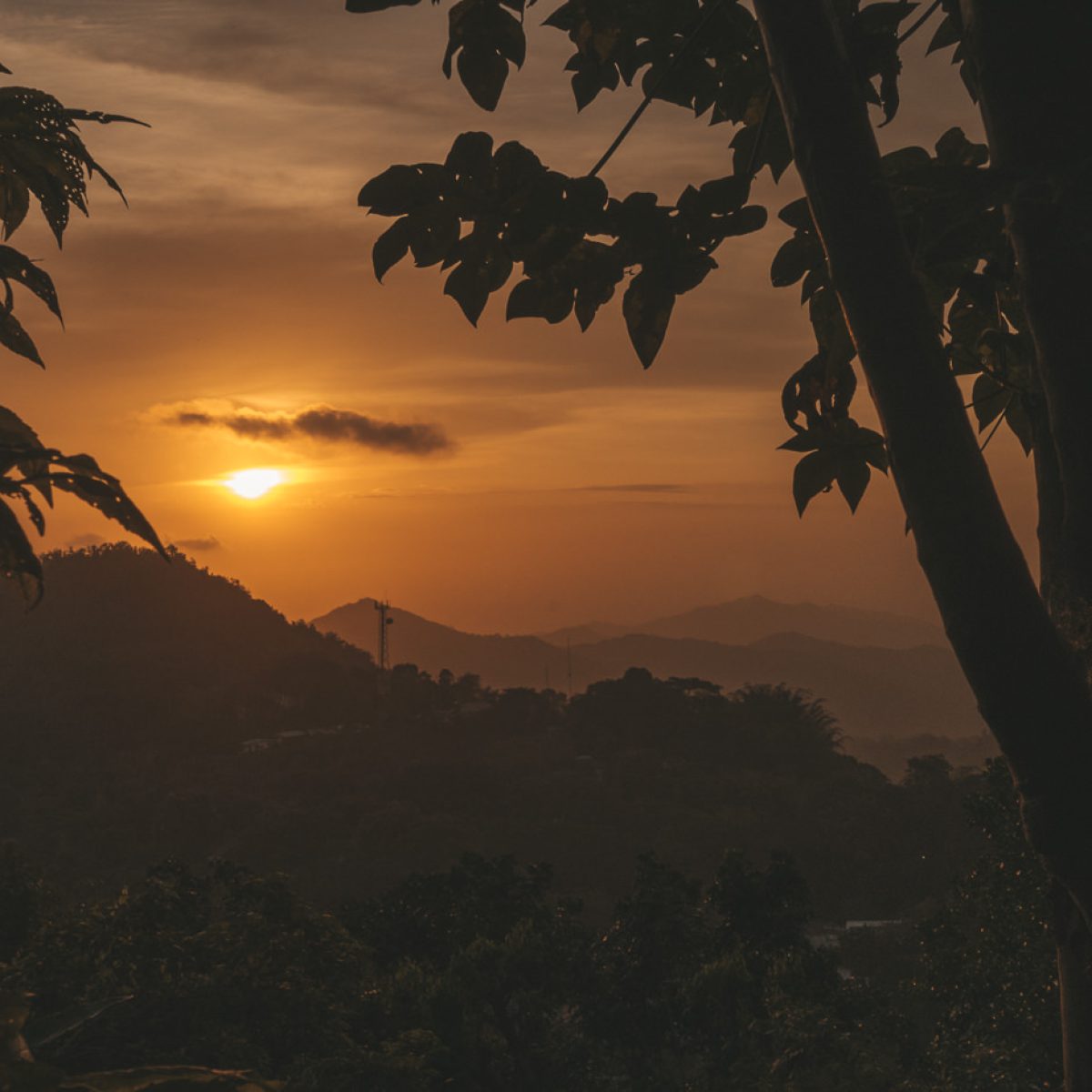 Sonnenuntergang in Minca, Kolumbien