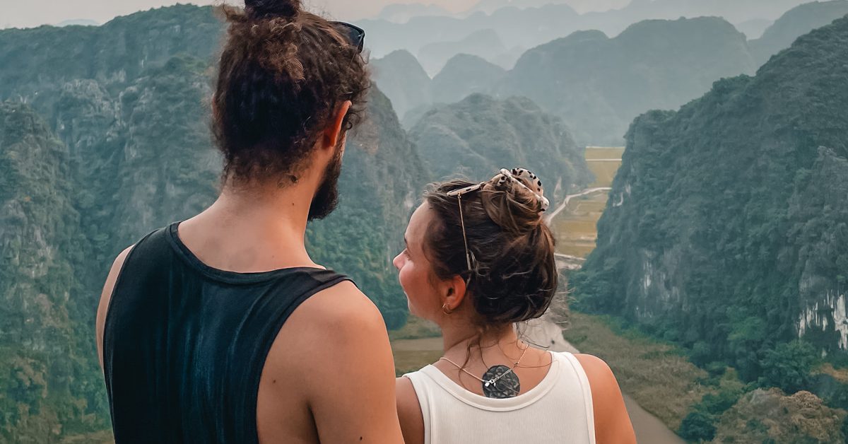 Wir auf dem Aussichtspunkt in Ninh Binh