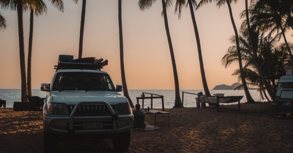 Sonnenaufgang am Ellis Beach in Queensland